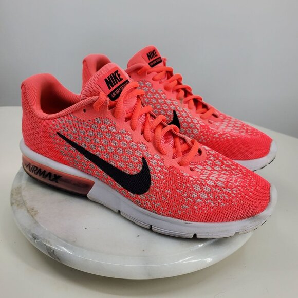 Nike Air Max Sequent 2 Women's Hot Pink Athletic Tennis Shoes Size 9.5 - Picture 1 of 10